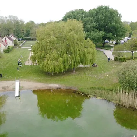 Prázdninový dům Vakantiewoning Met Overdekte, Voorverwarmde Jacuzzi In Grote Tuin *
