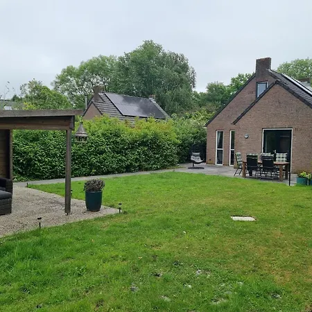 Vrijstaande Woning Met Grote Zonnige Tuin Met Jacuzzi Dom wakacyjny *