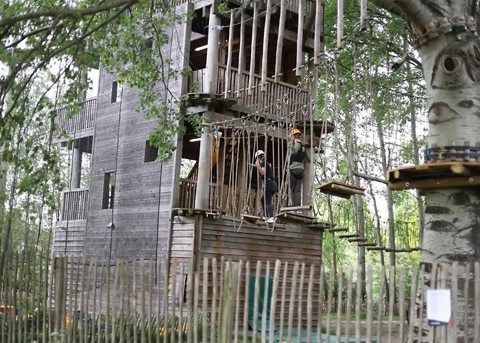 Vrijstaande Woning Met Jacuzzi In Grote Tuin Ewijk