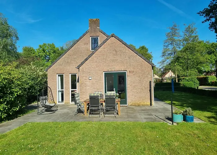 Vrijstaande Woning Met Jacuzzi In Grote Tuin *
