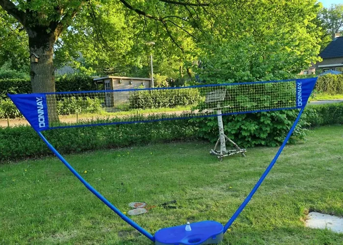 Semesterbostad Vrijstaande Woning Met Grote Zonnige Tuin Met Jacuzzi *